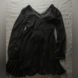 Double Zero Black Flowy Dress